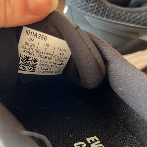 ASICS Gel-Contend 5 - Picture 3 of 4